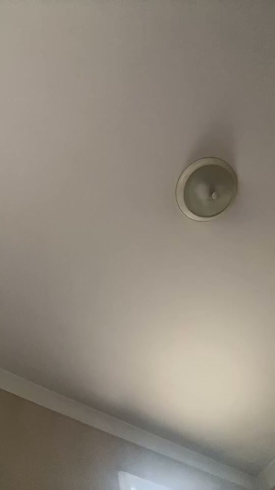 1014963877