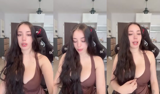 1027863133's Stream - Aug 7, 2026, 9:22 AM