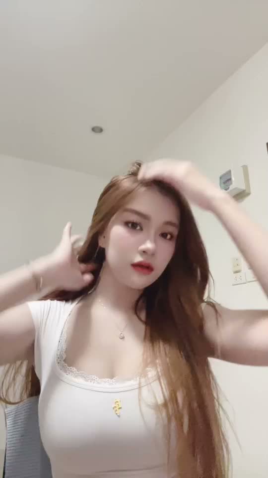 1034948482