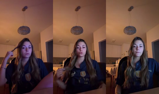 1067869172's Stream - Aug 9, 2026, 10:10 PM