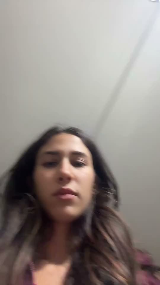 1086260192