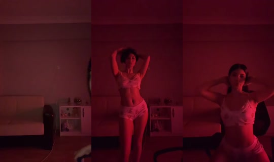 1097040517's Stream - Oct 23, 2026, 9:32 PM