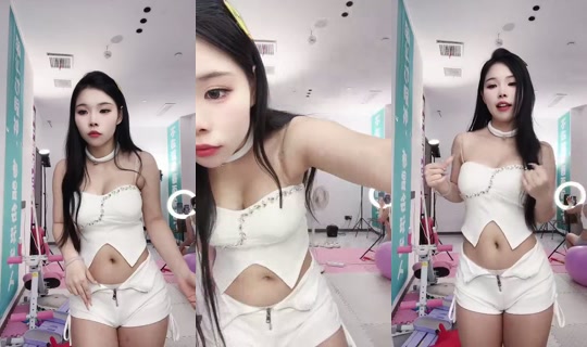 1103135917's Stream - Aug 6, 2026, 10:15 AM