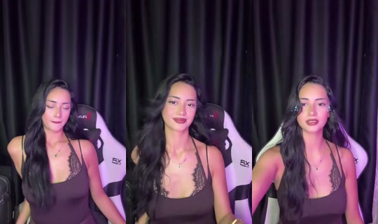 1112445542's Stream - Aug 3, 2026, 8:45 PM