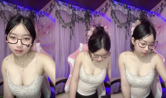 1112676584's Stream - Aug 5, 2026, 9:05 AM
