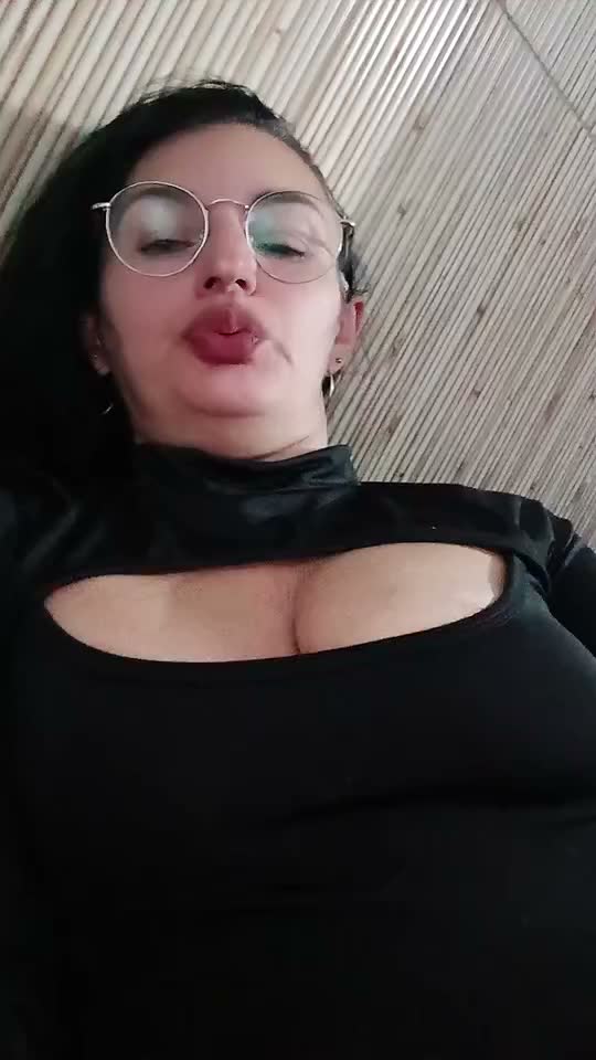 1122854810