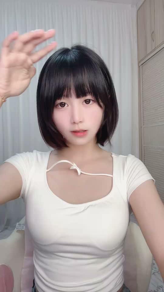1125341261