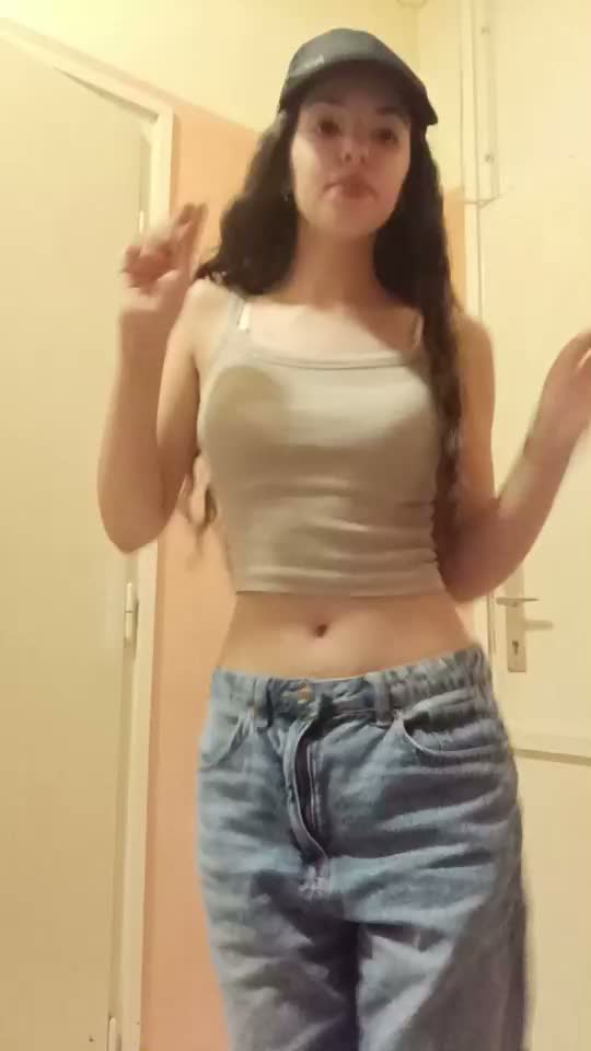 1133935528