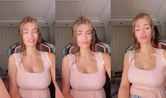 888050049's Stream - Aug 14, 2026, 8:49 PM