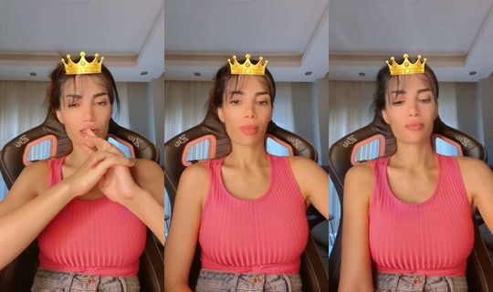 888050049's Stream - Aug 24, 2026, 11:12 AM