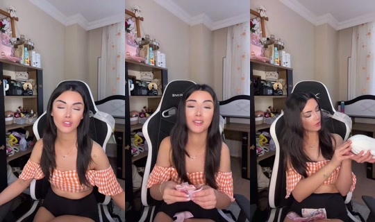 930652214's Stream - Jul 23, 2026, 1:09 PM