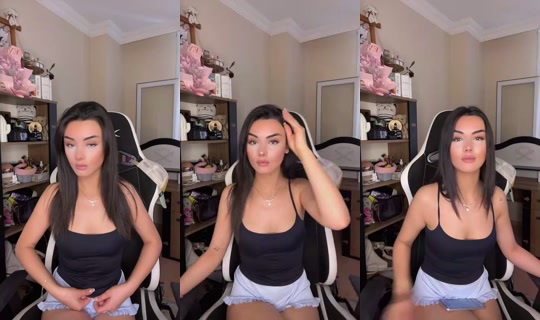 930652214's Stream - Jul 25, 2026, 1:04 PM
