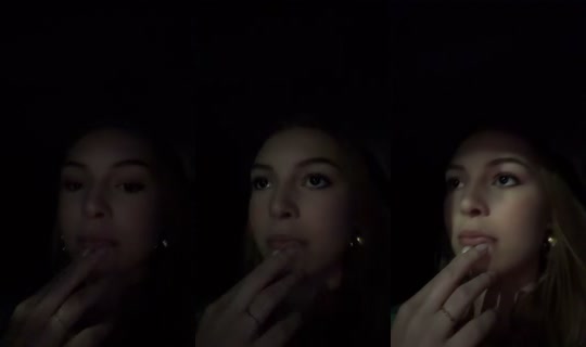 Aanaclara's Stream - Aug 9, 2026, 9:59 PM