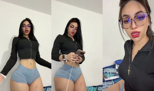 AbbyMonse's Stream - Aug 2, 2026, 12:59 AM