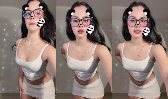 Abril2026's Stream - Jul 28, 2026, 2:25 AM