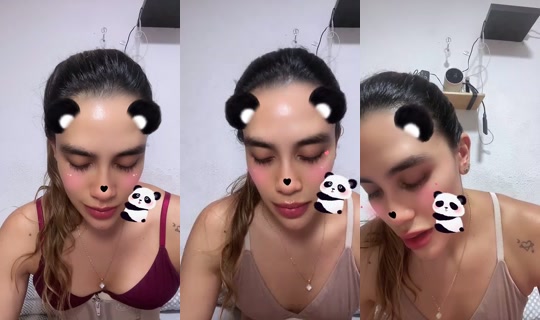 Amelie111's Stream - Aug 6, 2026, 10:02 PM