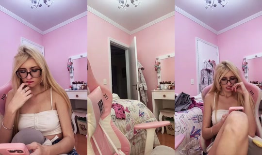Ba.bbella's Stream - Jul 22, 2026, 12:04 AM