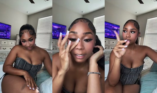 Badgyalsynnn's Stream - Aug 5, 2026, 11:27 PM