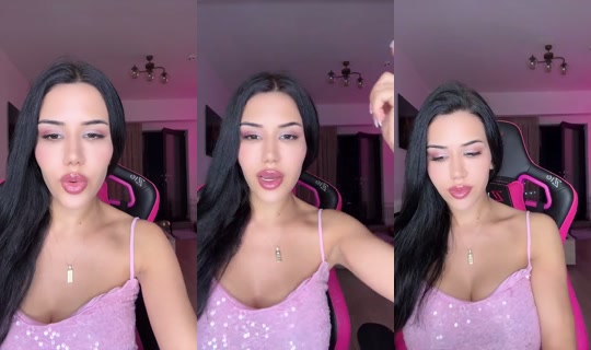 Burcu_34's Stream - Aug 6, 2026, 9:07 PM