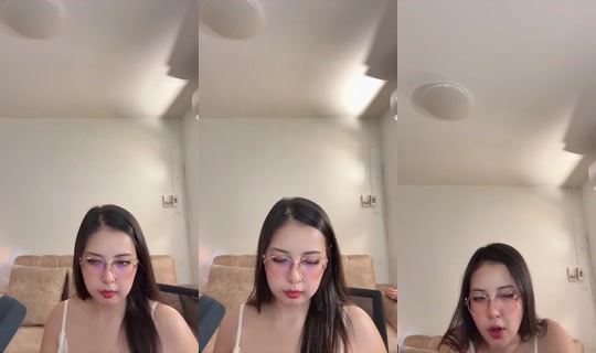 Cherry1206's Stream - Aug 7, 2026, 6:59 AM