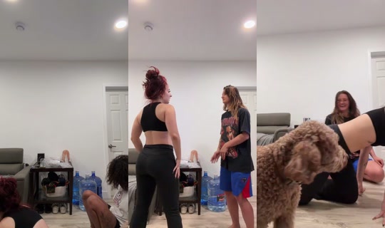 Deannaleggett's Stream - Jul 28, 2026, 6:27 AM