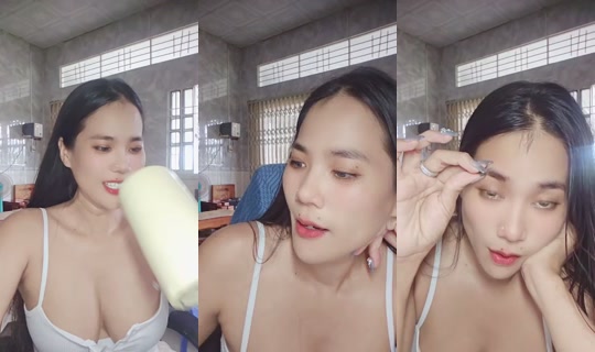 Elly6688's Stream - Jul 27, 2026, 4:45 AM