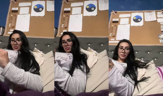 Emillykailany_'s Stream - Jul 28, 2026, 3:39 AM