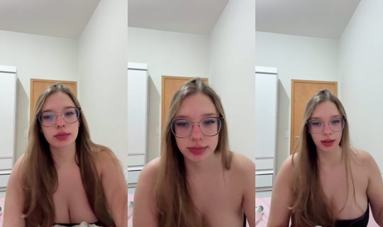 Eu.julia's Stream - Jul 9, 2026, 11:23 PM