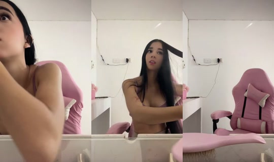 Flaca270708's Stream - Oct 3, 2026, 12:03 AM