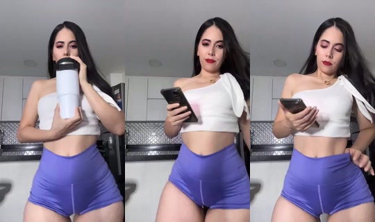Stream ni Ght_Andrea11 - Ago 10, 2026, 5:11 AM