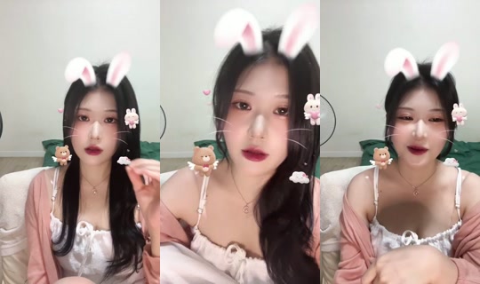 Hiyaaa's Stream - Aug 7, 2026, 12:27 PM