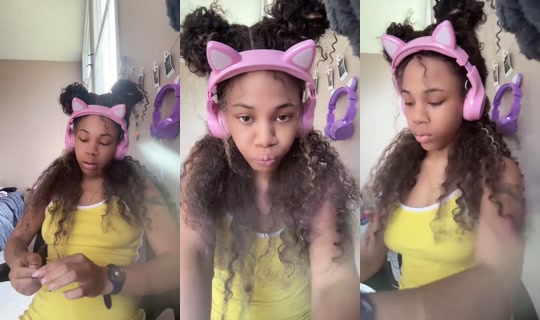 Hoodbarby's Stream - Aug 8, 2026, 12:27 PM
