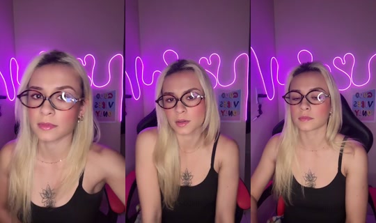 Jessykinha's Stream - Aug 6, 2026, 10:32 PM