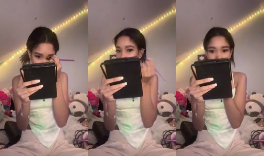 KittyL11_'s Stream - Jul 18, 2026, 5:42 PM