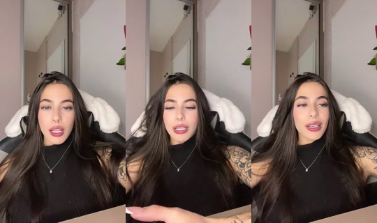 Laricristin.a's Stream - Aug 5, 2026, 7:17 PM