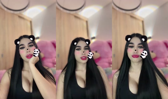 LauraV_'s Stream - Jul 22, 2026, 4:50 AM