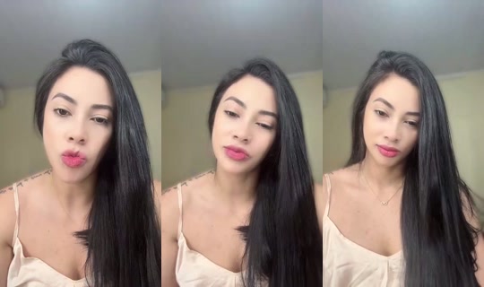 Lilizinhalive's Stream - Jul 31, 2026, 9:31 PM