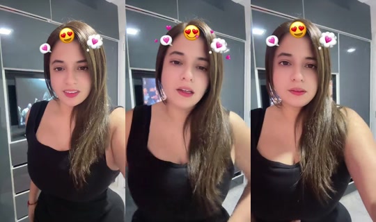 Moni021691's Stream - Jul 20, 2026, 3:26 AM