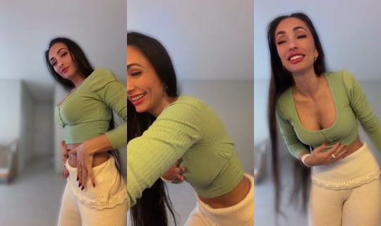 Morenabellaa's Stream - Jul 22, 2026, 12:54 PM