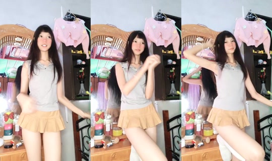 Myat_thiri_ko's Stream - Aug 7, 2026, 8:14 AM