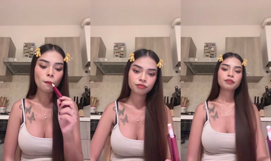 MynnieFenix's Stream - Aug 4, 2026, 9:24 PM
