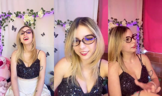 Princessanmia's Stream - Jul 25, 2026, 5:19 PM