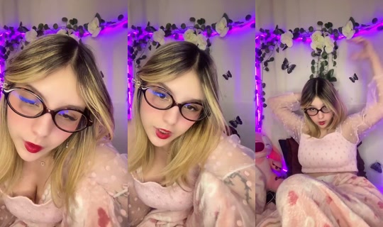 Princessanmia's Stream - Jul 27, 2026, 11:58 PM