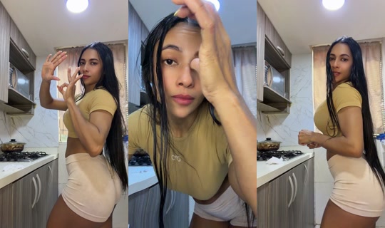 Sandris.g's Stream - Aug 8, 2026, 12:26 PM