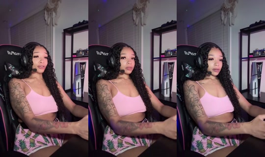 Theeazarialynn's Stream - Jul 22, 2026, 5:52 AM