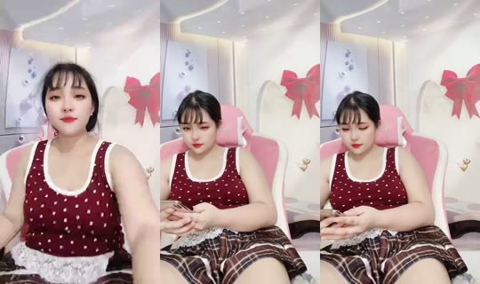 Trang0220의 방송 - 2026년 8월 7일 PM 6:27