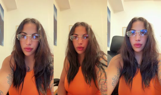 ValentinaRed's Stream - Jul 20, 2026, 11:37 PM