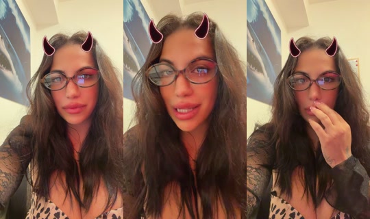 ValentinaRed's Stream - Jul 27, 2026, 11:59 PM