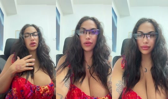 ValentinaRed's Stream - Aug 8, 2026, 11:12 PM