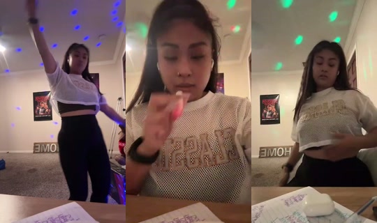 YourFantasyDoll's Stream - Jul 28, 2026, 3:19 AM